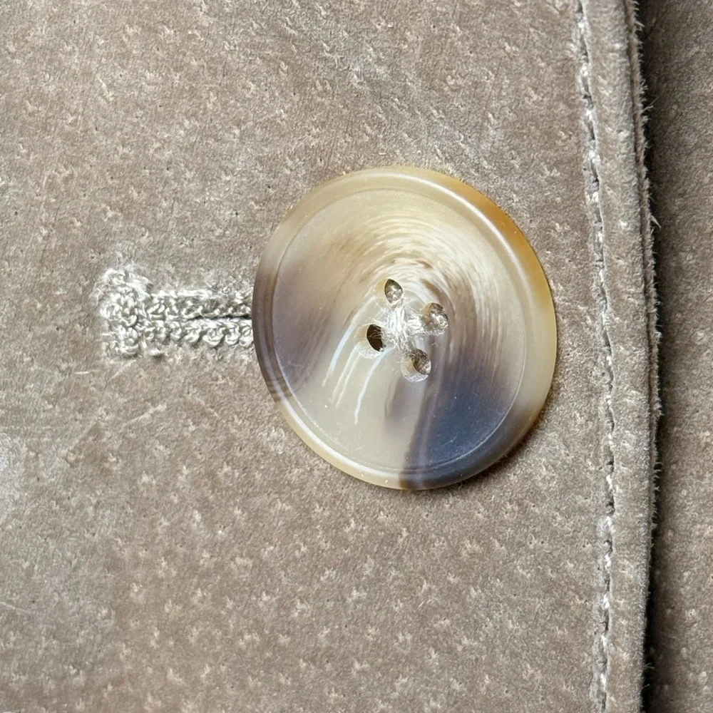 Blanknyc Crop Suede Jacket in Dark khaki - Picture 5 of 8